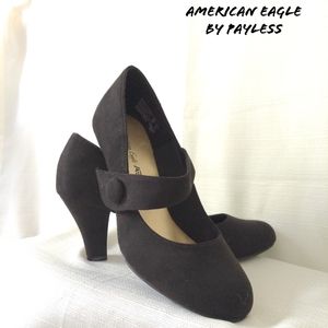 AMERICAN EAGLE BY PAYLESS Black Suede Pumps